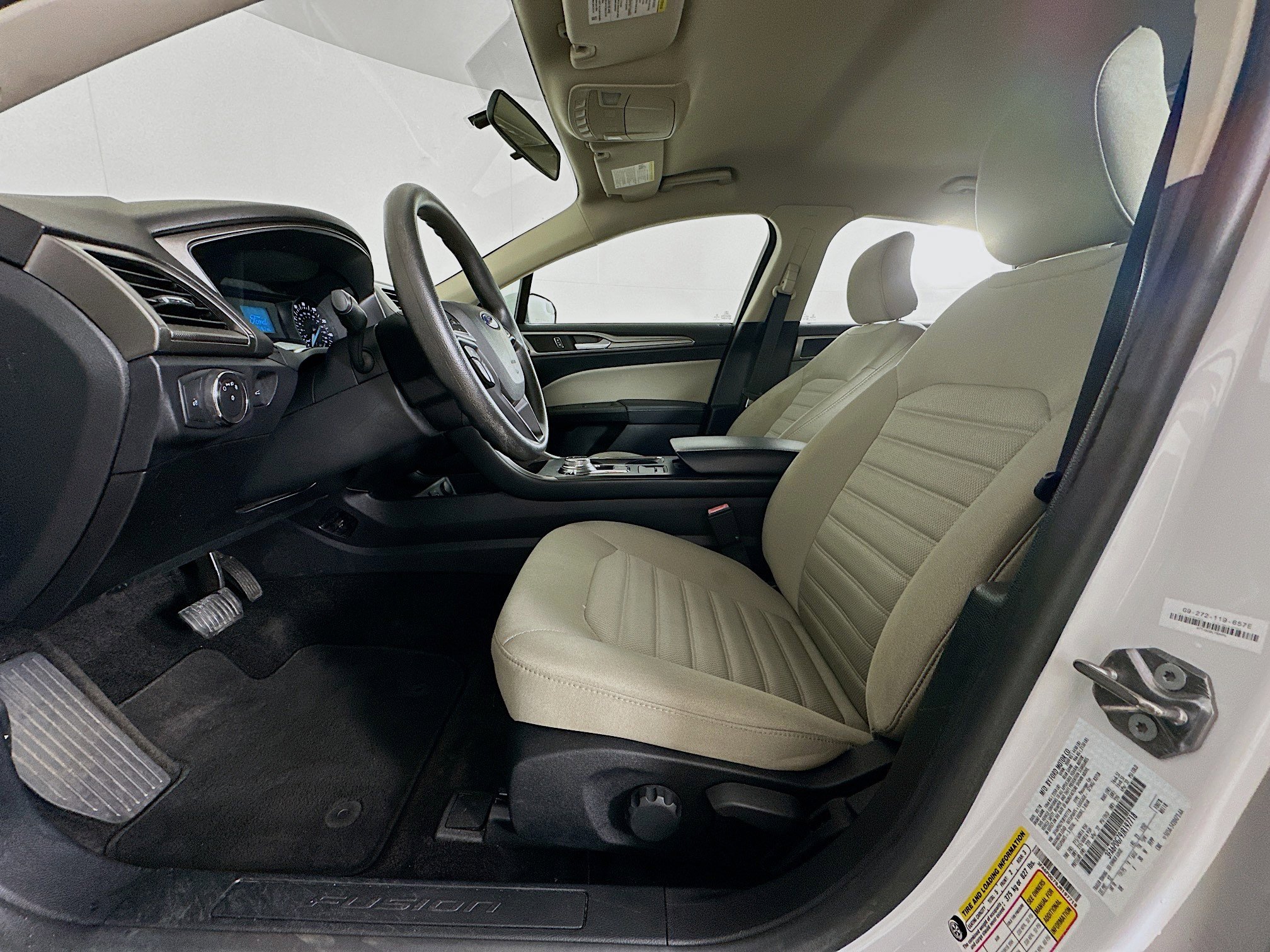 Used 2018 Ford Fusion S image 13
