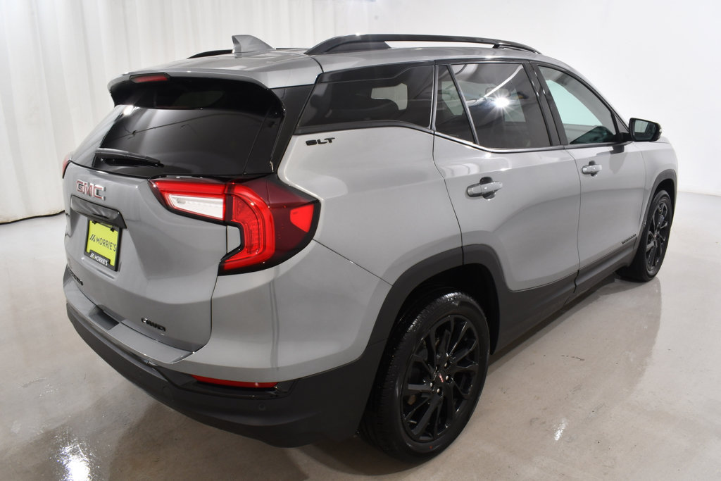 Used 2024 GMC Terrain SLT w/ Tech Package AWD/4WD image 11