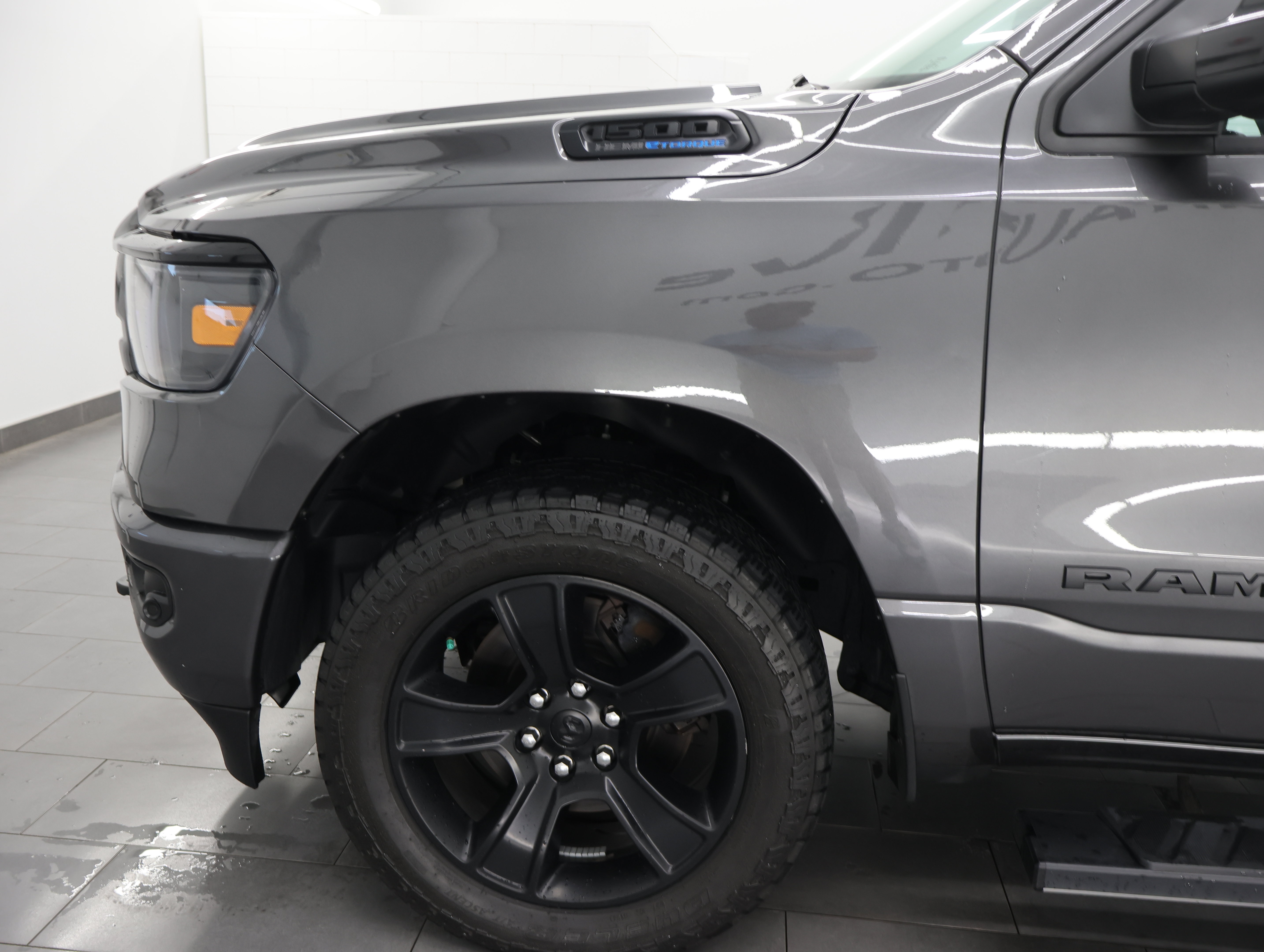 Used 2024 RAM 1500 Big Horn AWD/4WD image 28