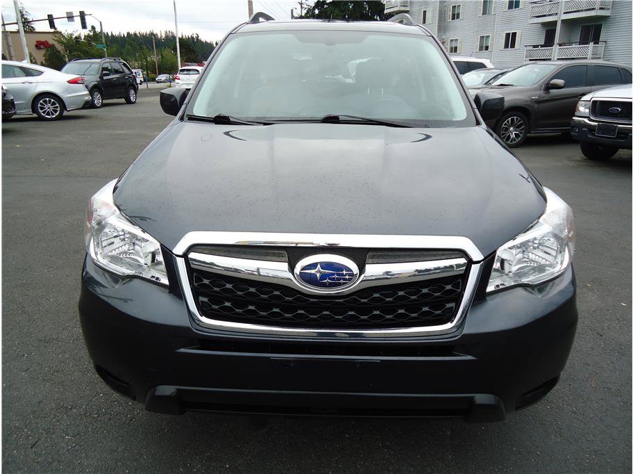 Used 2015 Subaru Forester 2.5i Premium w/ All-Weather Package image 3