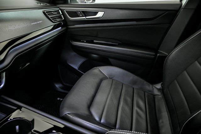 Certified 2024 Volkswagen Atlas Cross Sport SEL image 23