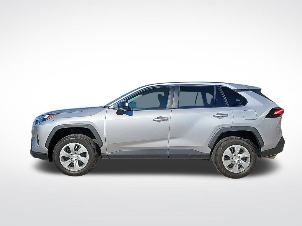 Used 2023 Toyota RAV4 LE FWD image 2