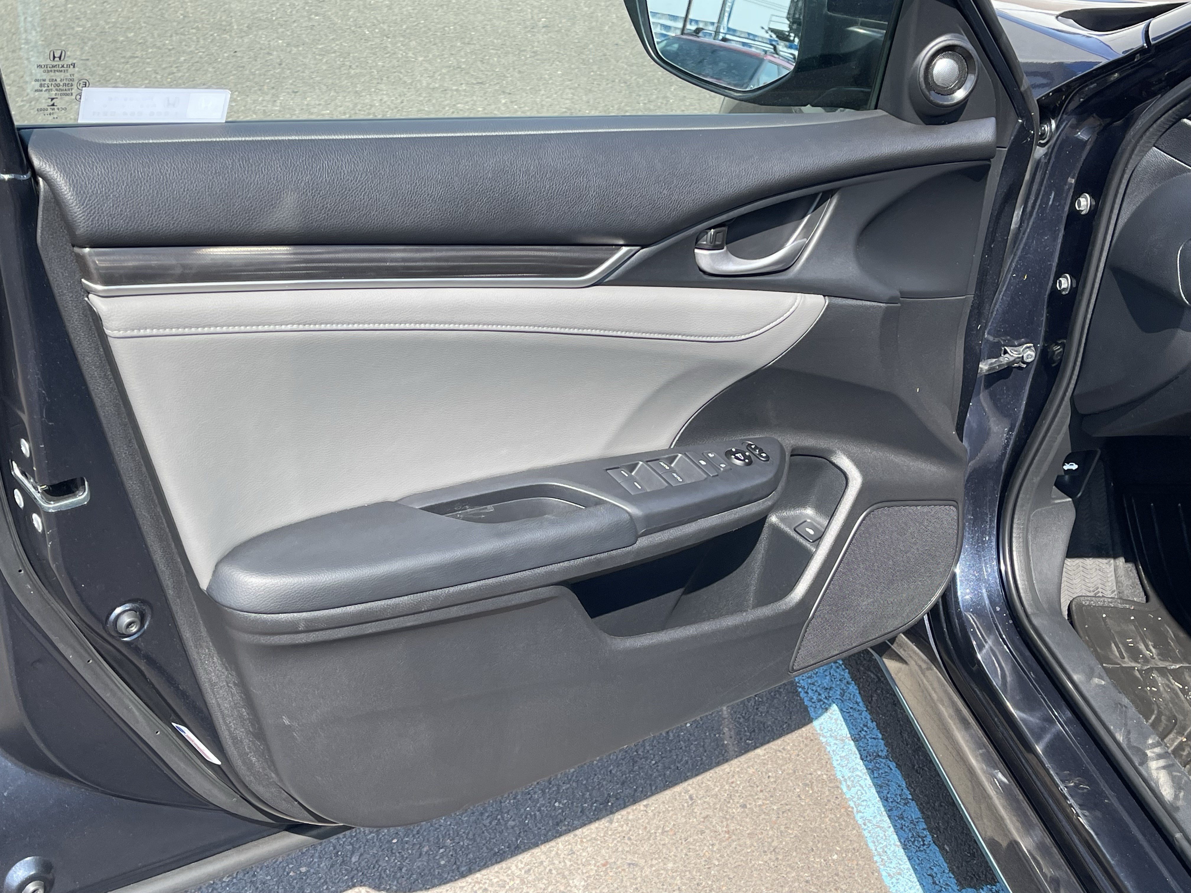 Used 2020 Honda Civic Touring image 17