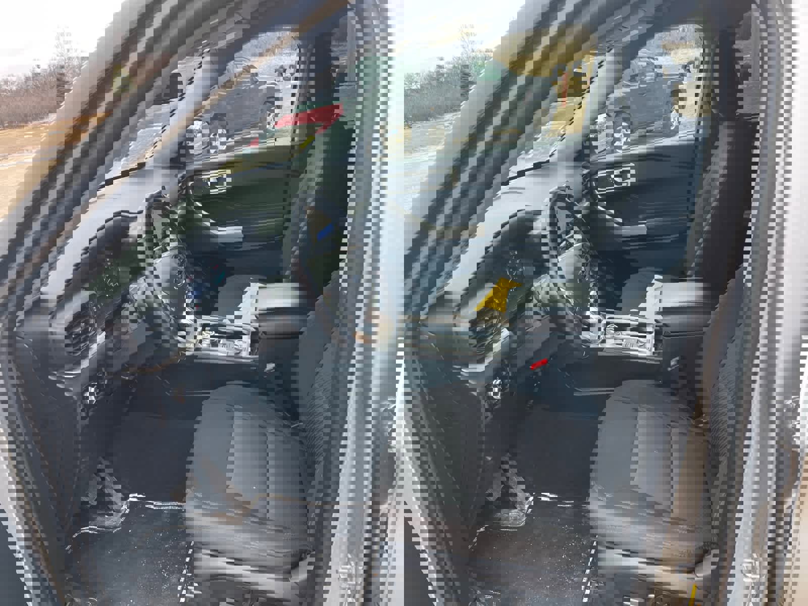 Certified 2022 Ford Explorer XLT w/ Class IV Trailer Tow Package image 9