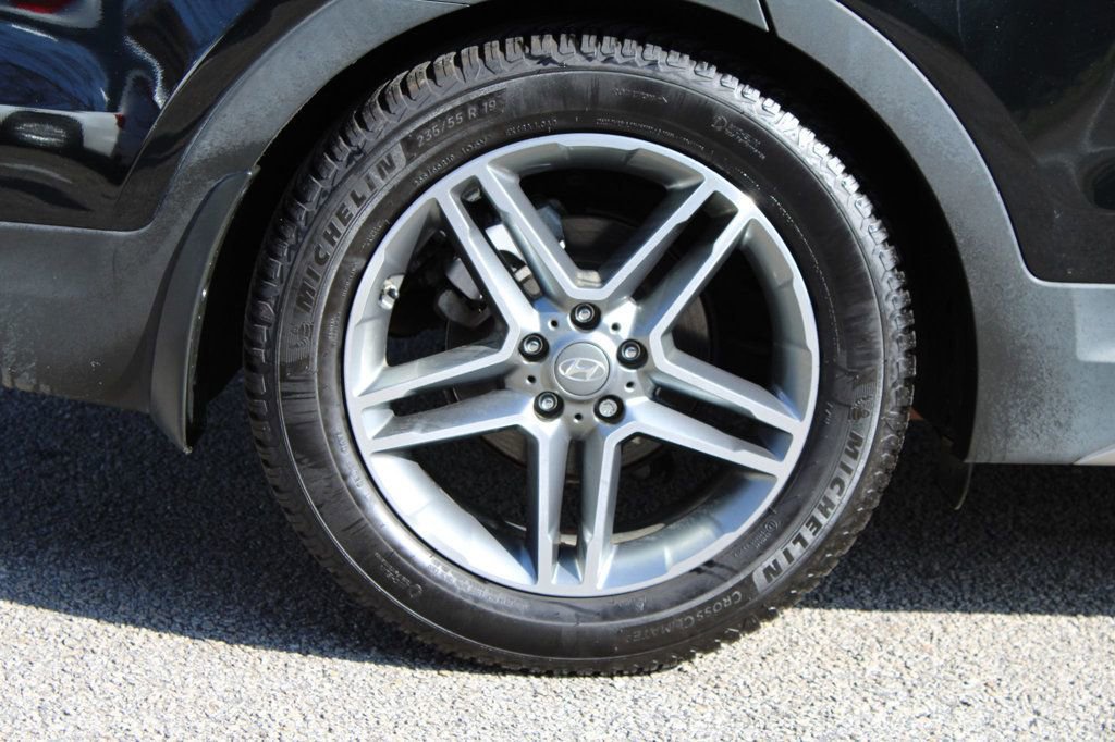 Used 2019 Hyundai Santa Fe XL image 28