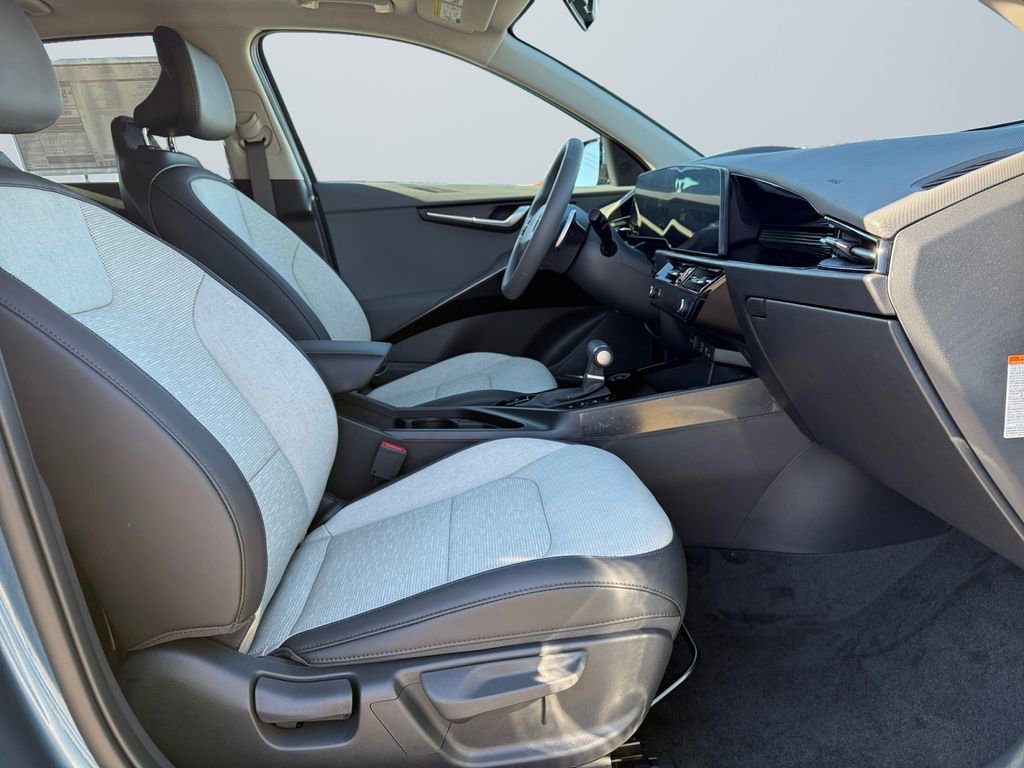 New 2026 Kia Niro SX image 15