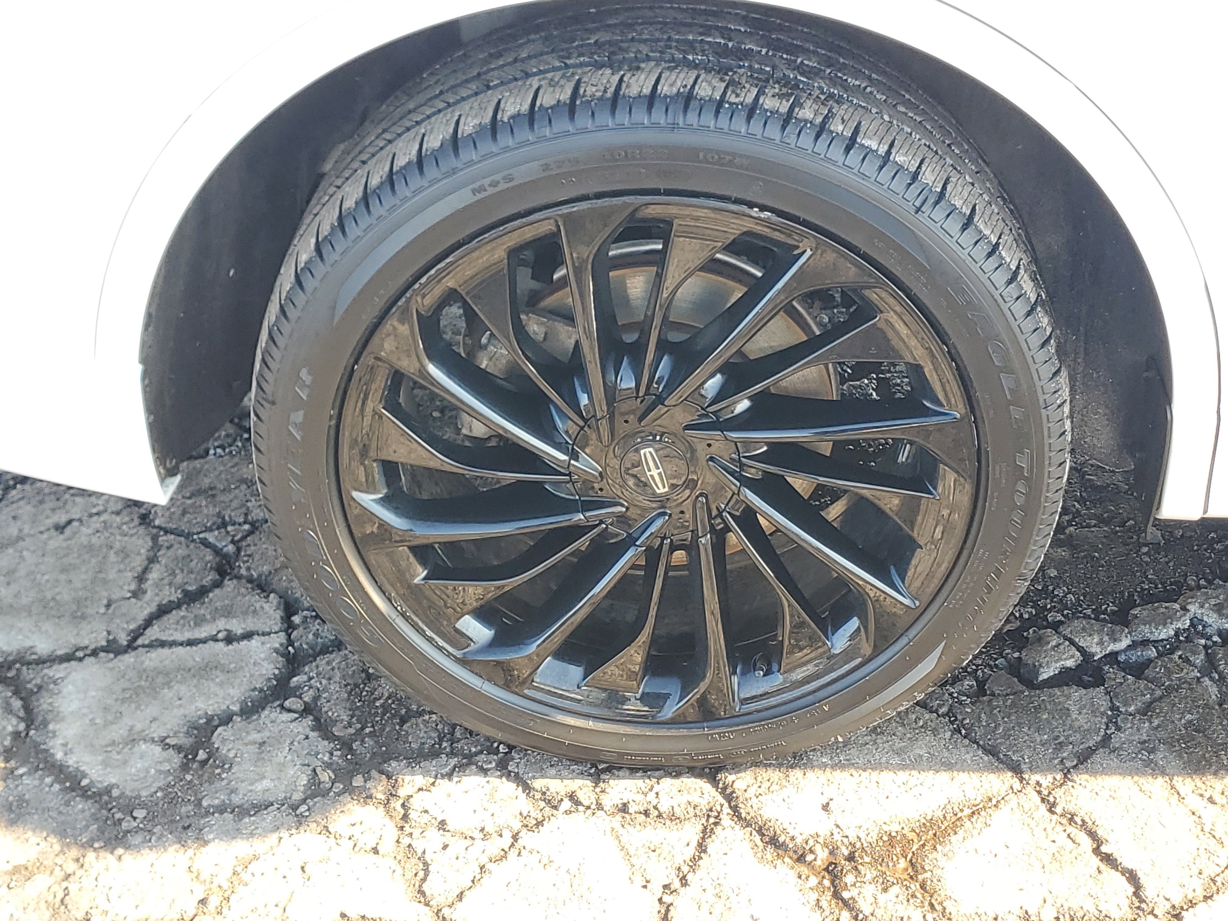 Used 2023 Lincoln Aviator Black Label image 7