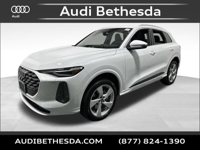 Certified 2025 Audi Q5 Premium Plus AWD/4WD image 3