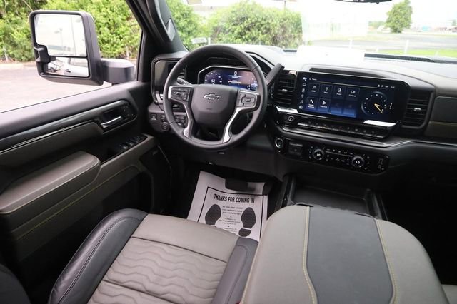 Used 2024 Chevrolet Silverado 2500 ZR2 w/ ZR2 Bison Edition AWD/4WD image 23