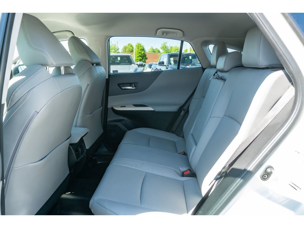 Used 2021 Toyota Venza Limited w/ Advanced Technology Package AWD/4WD image 14
