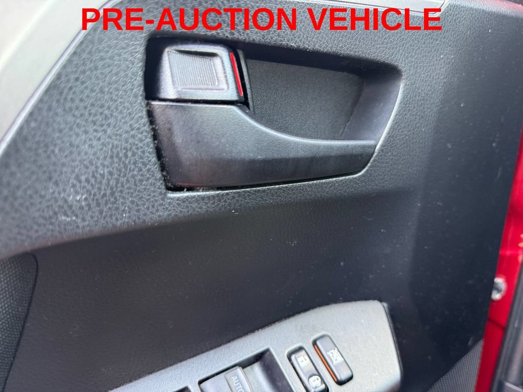 Used 2016 Toyota RAV4 LE AWD/4WD image 27