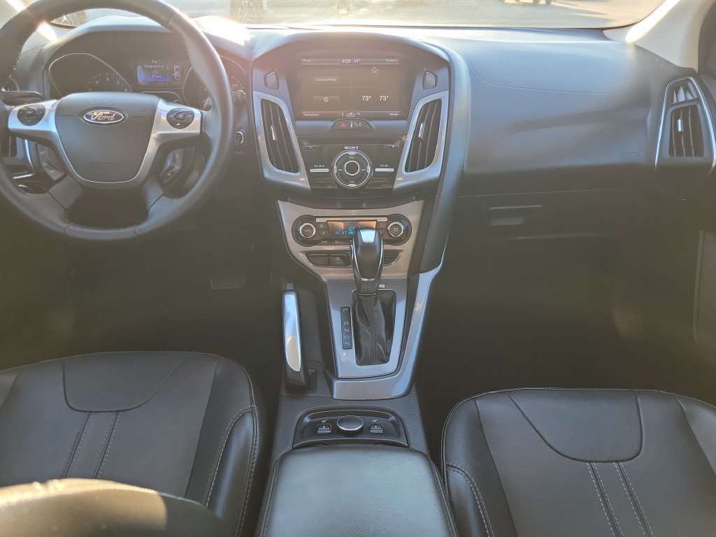 Used 2013 Ford Focus Titanium FWD image 12