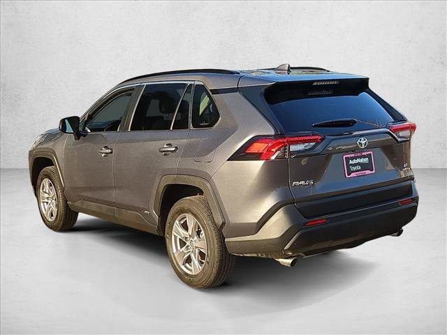 Used 2025 Toyota RAV4 LE AWD/4WD image 8