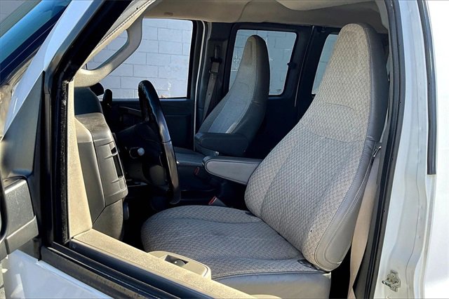 Used 2020 Chevrolet Express 3500 LS image 26