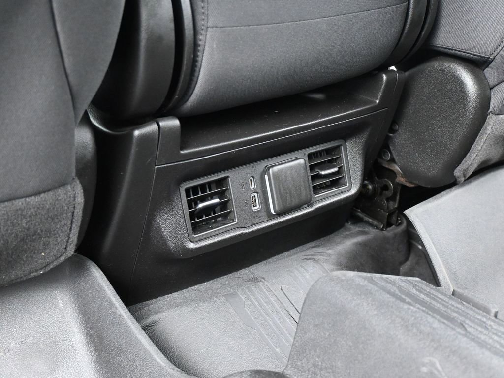 Used 2023 GMC Sierra 1500 Elevation w/ LPO, Elevation Black Package image 32