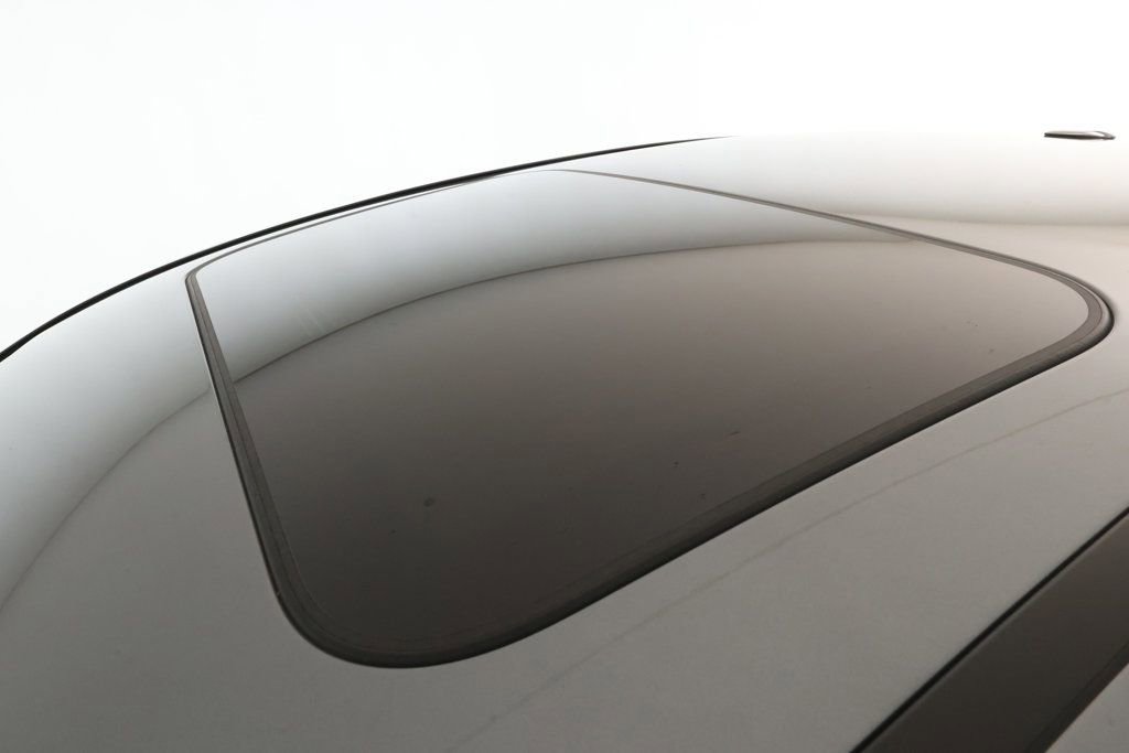 Used 2021 Mercedes-Benz C 300 Sedan w/ Premium Package image 8