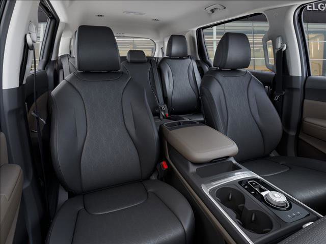 New 2025 Kia Carnival EX image 15