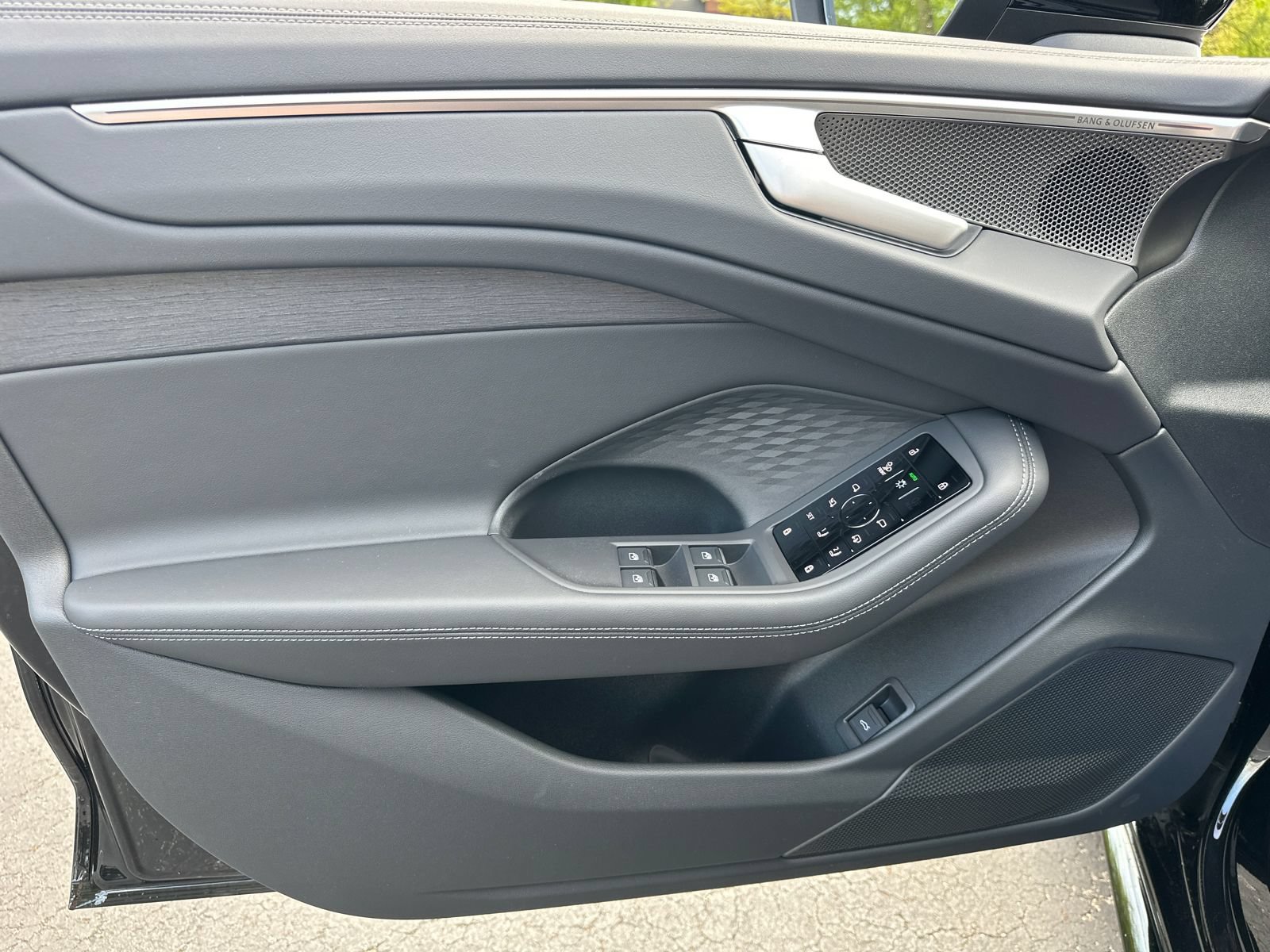 New 2026 Audi A6 Premium Plus AWD/4WD image 11