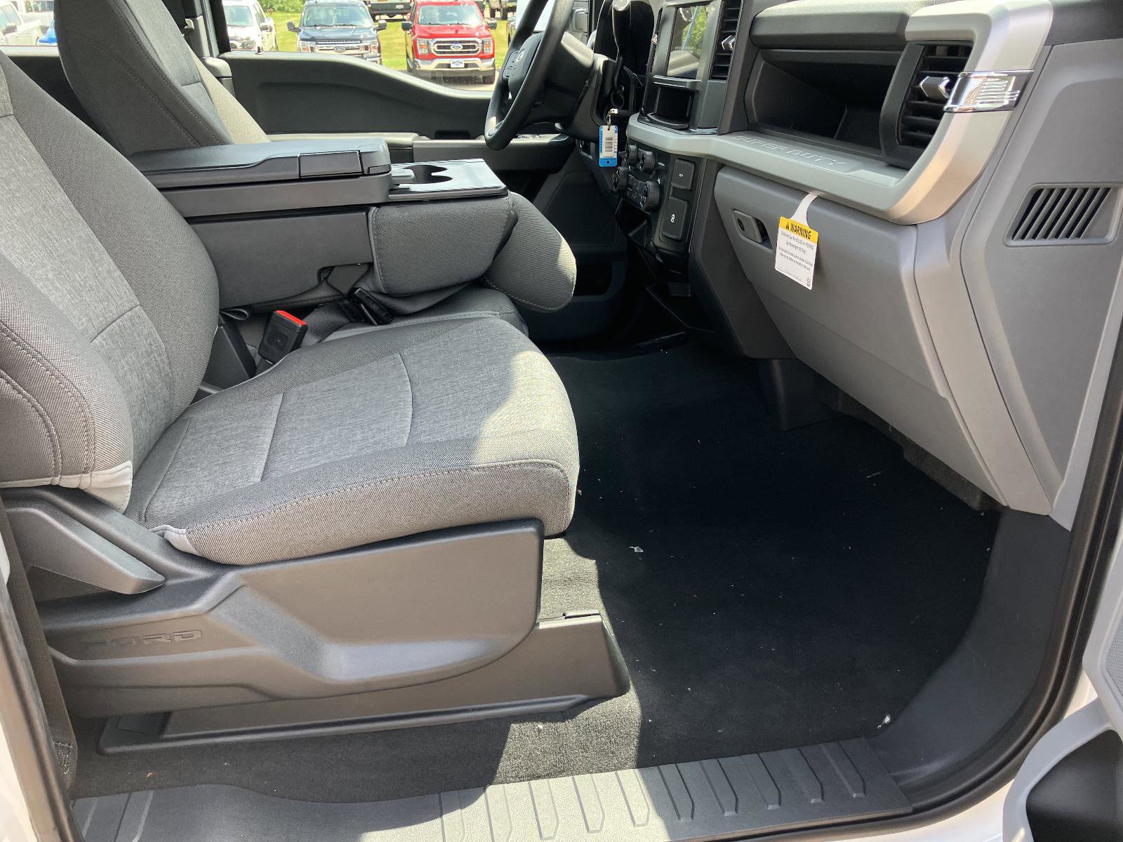 New 2025 Ford F250 XL w/ STX Appearance Package image 15