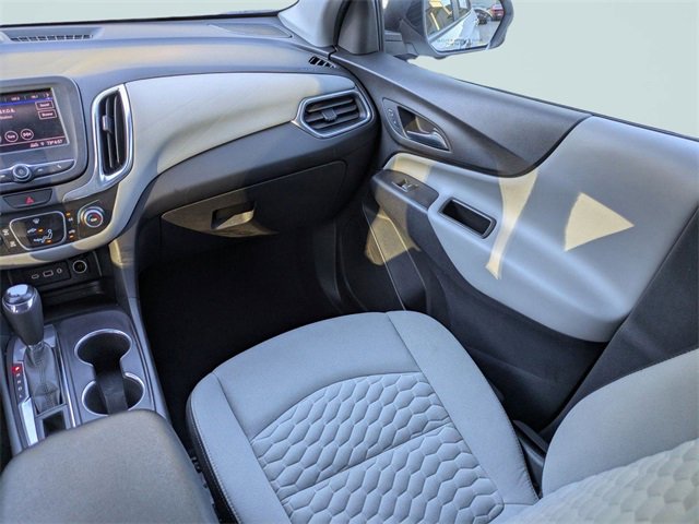 Used 2020 Chevrolet Equinox LS image 18