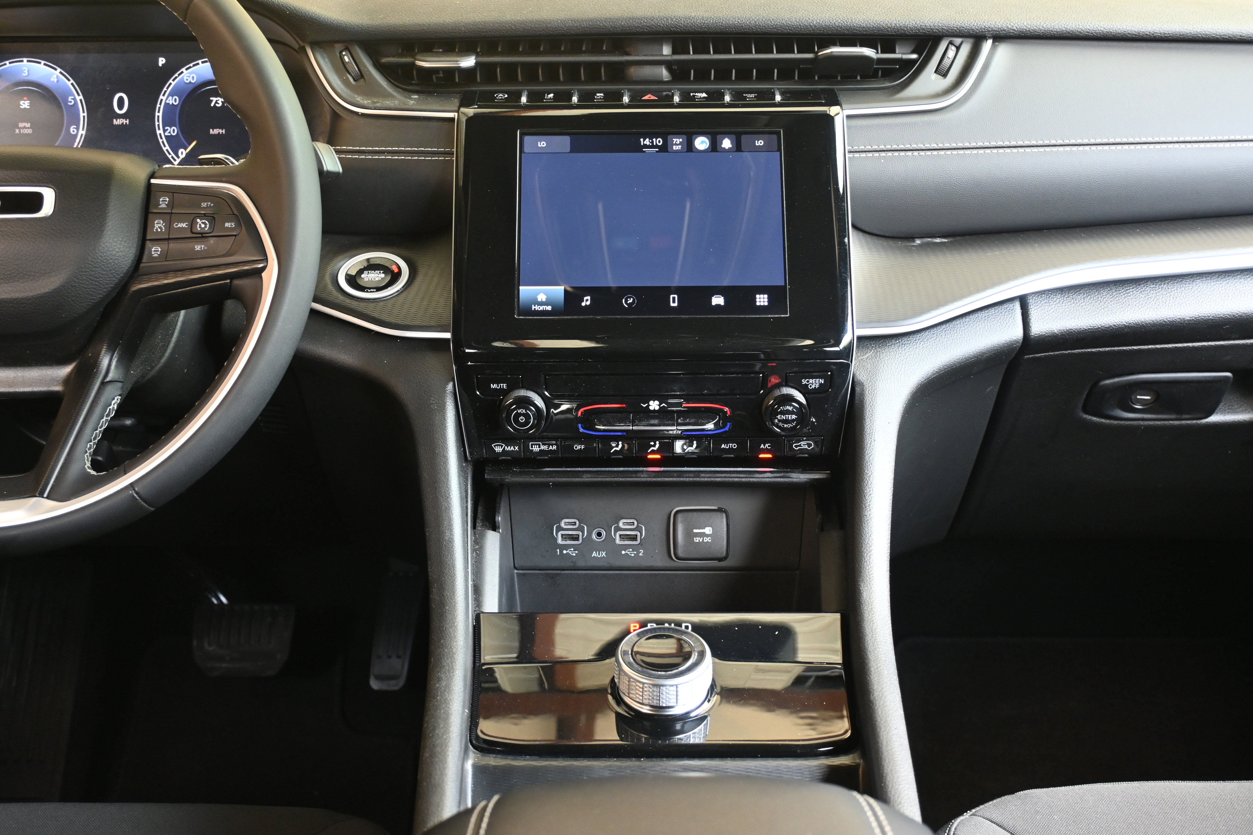 Used 2024 Jeep Grand Cherokee Laredo w/ MOPAR Finishing Package image 25