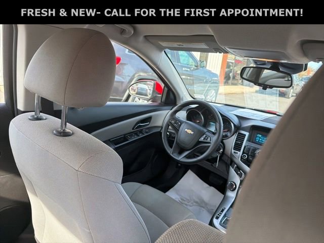 Used 2016 Chevrolet Cruze LT image 27