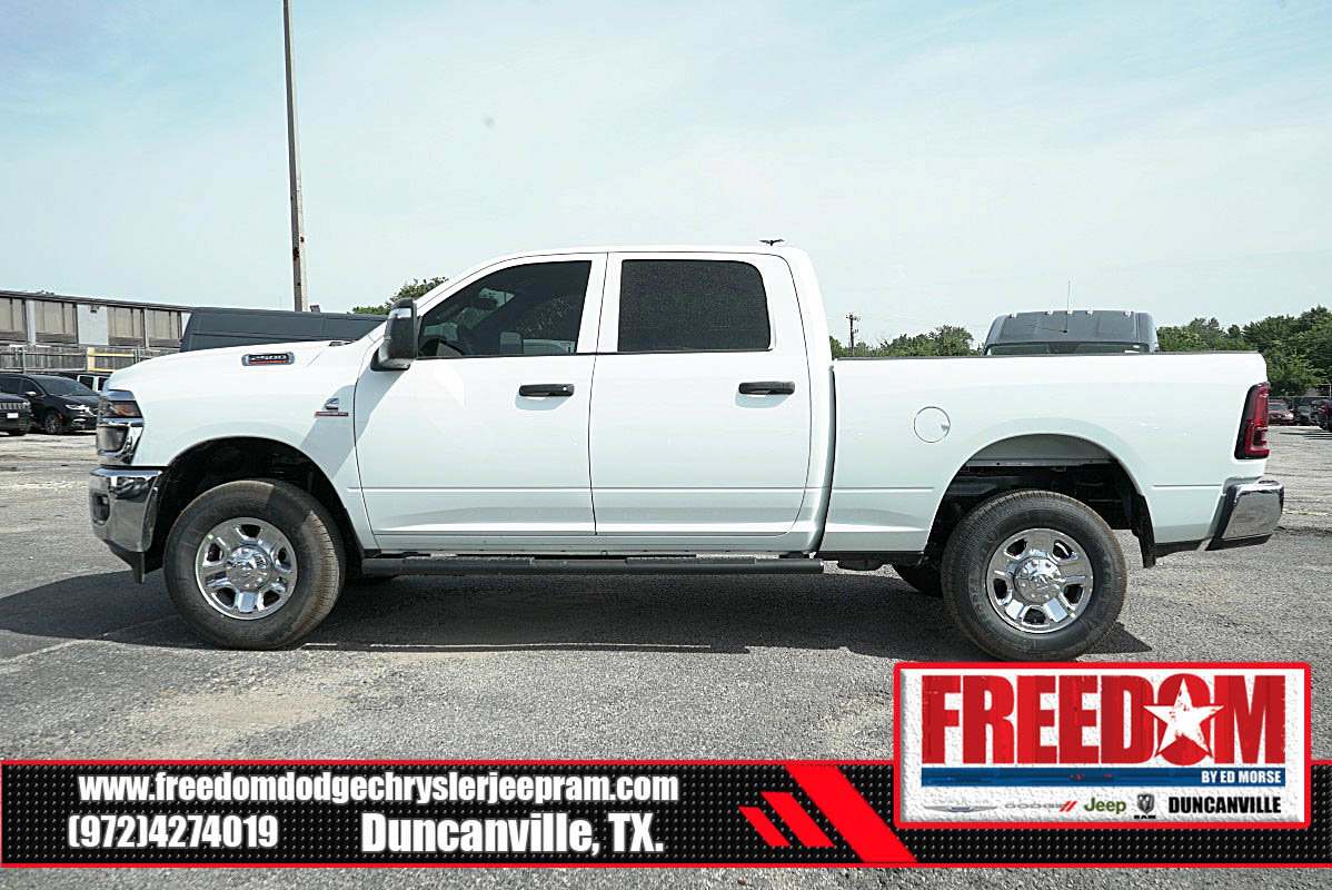 New 2025 RAM 2500 Tradesman AWD/4WD image 2