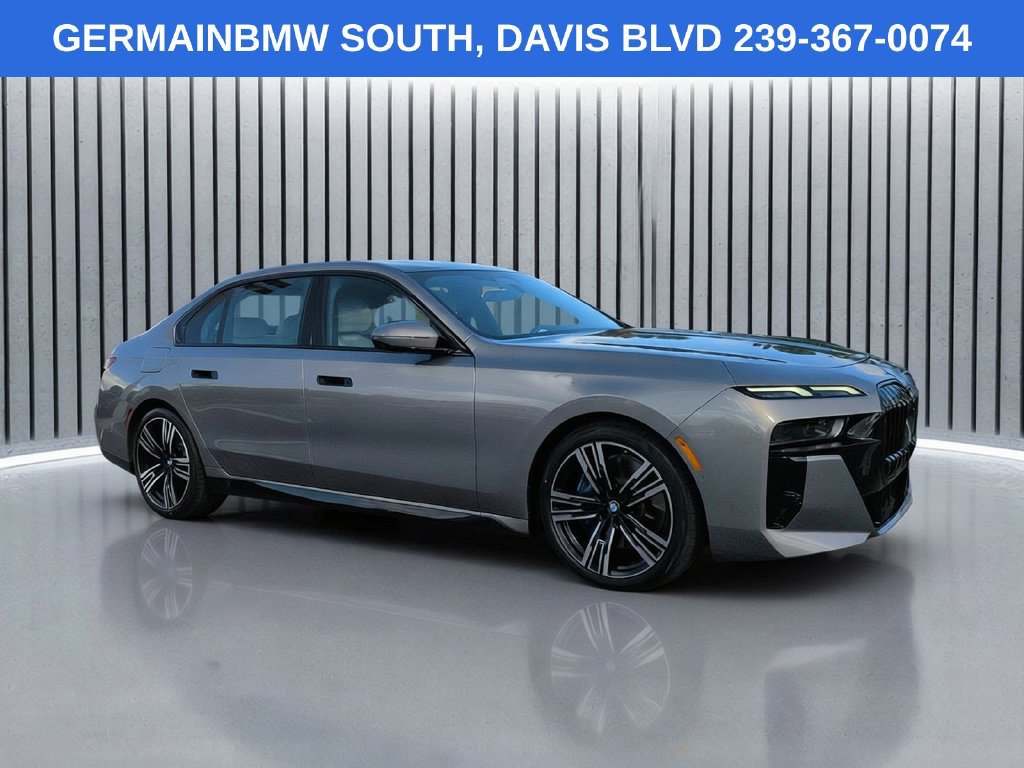 Used 2023 BMW 740i RWD image 3