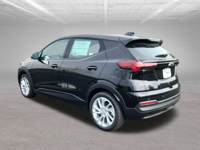 New 2027 Chevrolet Bolt LT w/ Comfort Package FWD image 5