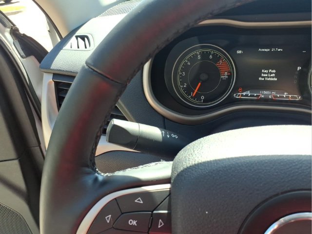 Used 2016 Jeep Cherokee Limited AWD/4WD image 21