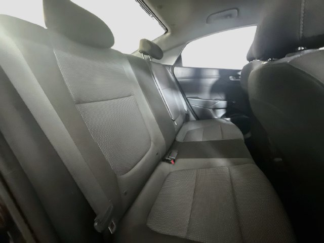 Used 2018 Hyundai Accent SE FWD image 25