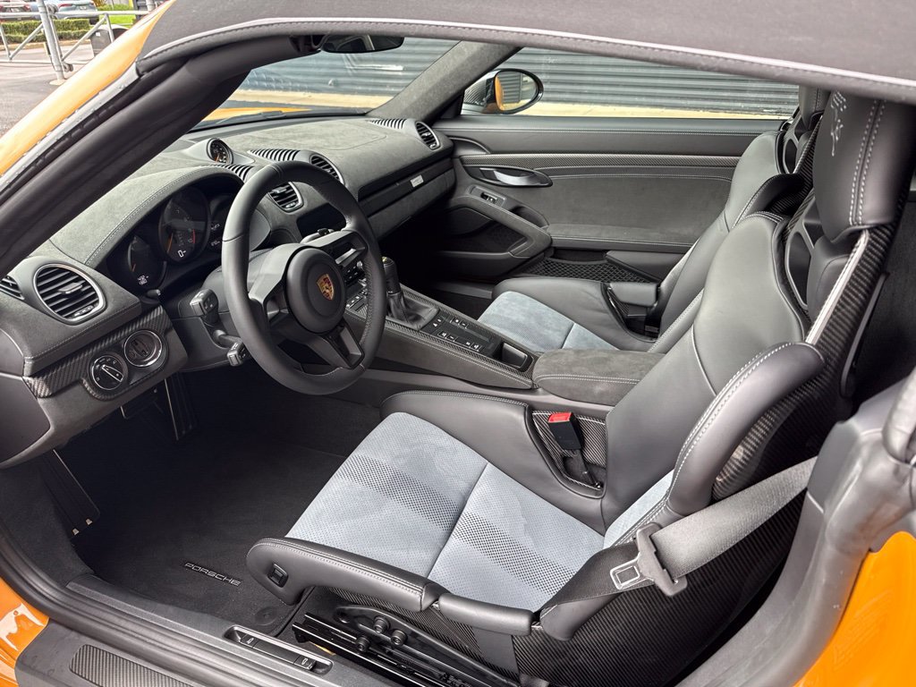 Certified 2024 Porsche 718 Boxster Spyder RS RWD image 4