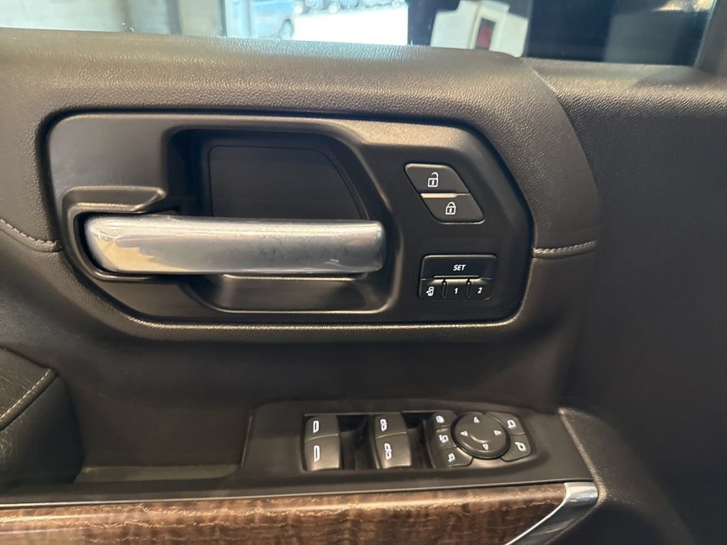 Used 2023 GMC Sierra 2500 Denali AWD/4WD image 23