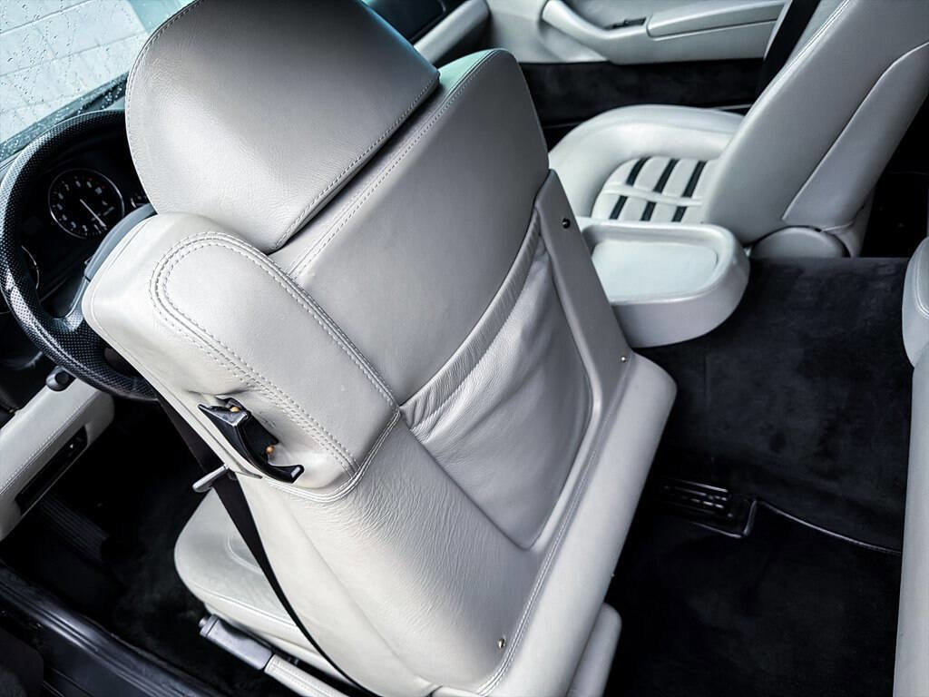 Used 2000 Ferrari 456 GT A image 19