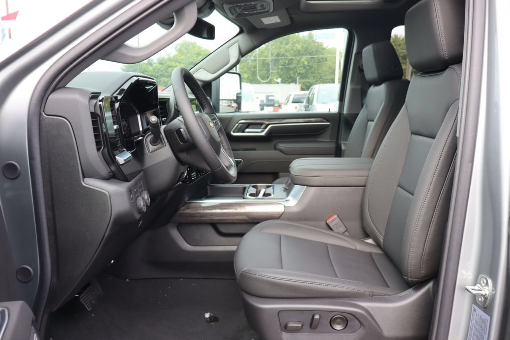 New 2026 Chevrolet Silverado 2500 LTZ AWD/4WD image 5