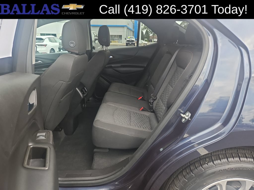Certified 2018 Chevrolet Equinox LT FWD image 24