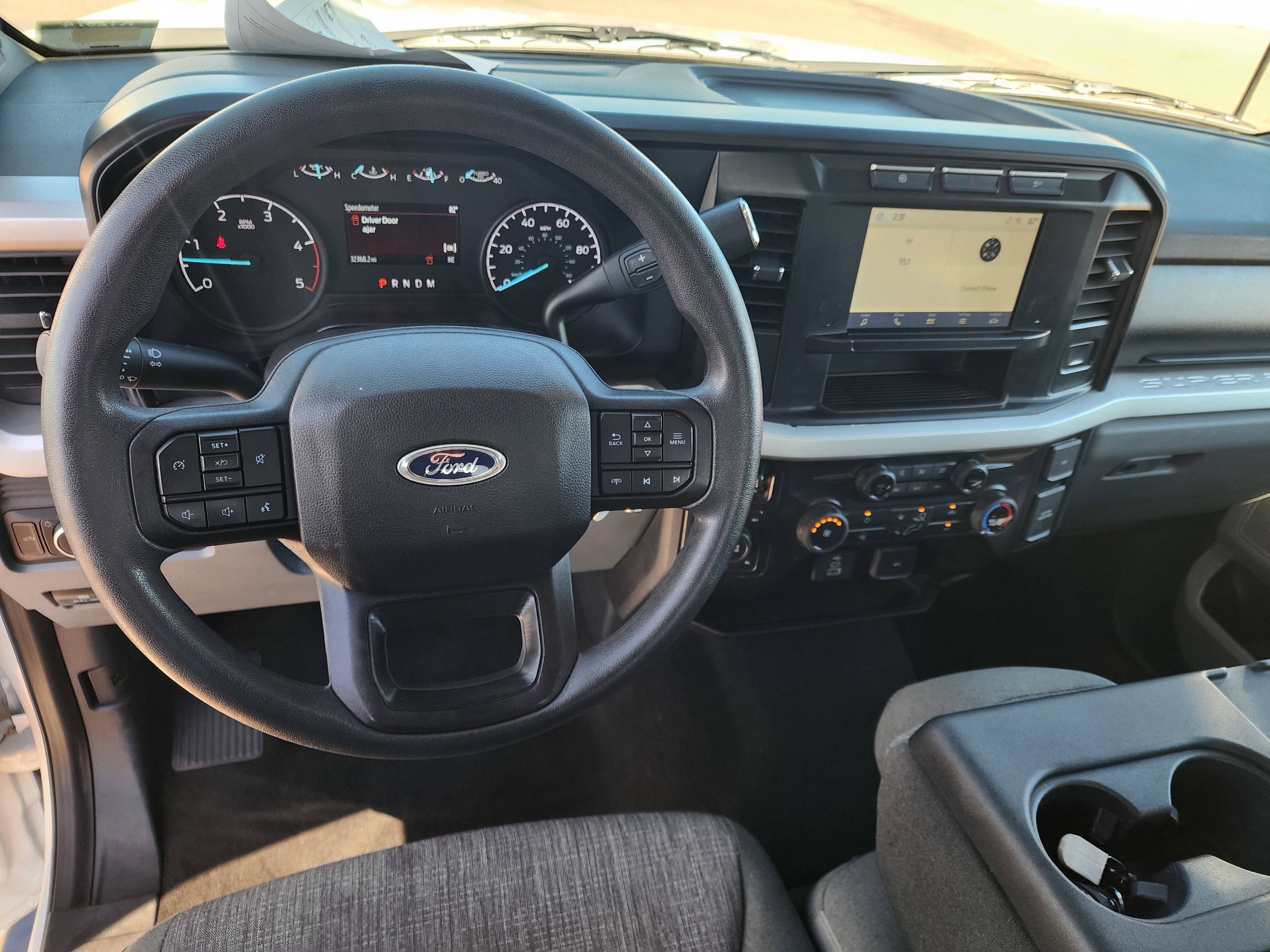 Used 2024 Ford F250 XLT image 2