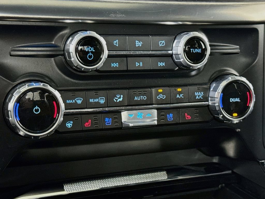 Used 2023 Ford F150 Lariat w/ Equipment Group 502A High AWD/4WD image 16