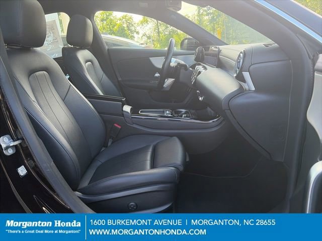 Used 2025 Mercedes-Benz CLA 250 4MATIC image 39