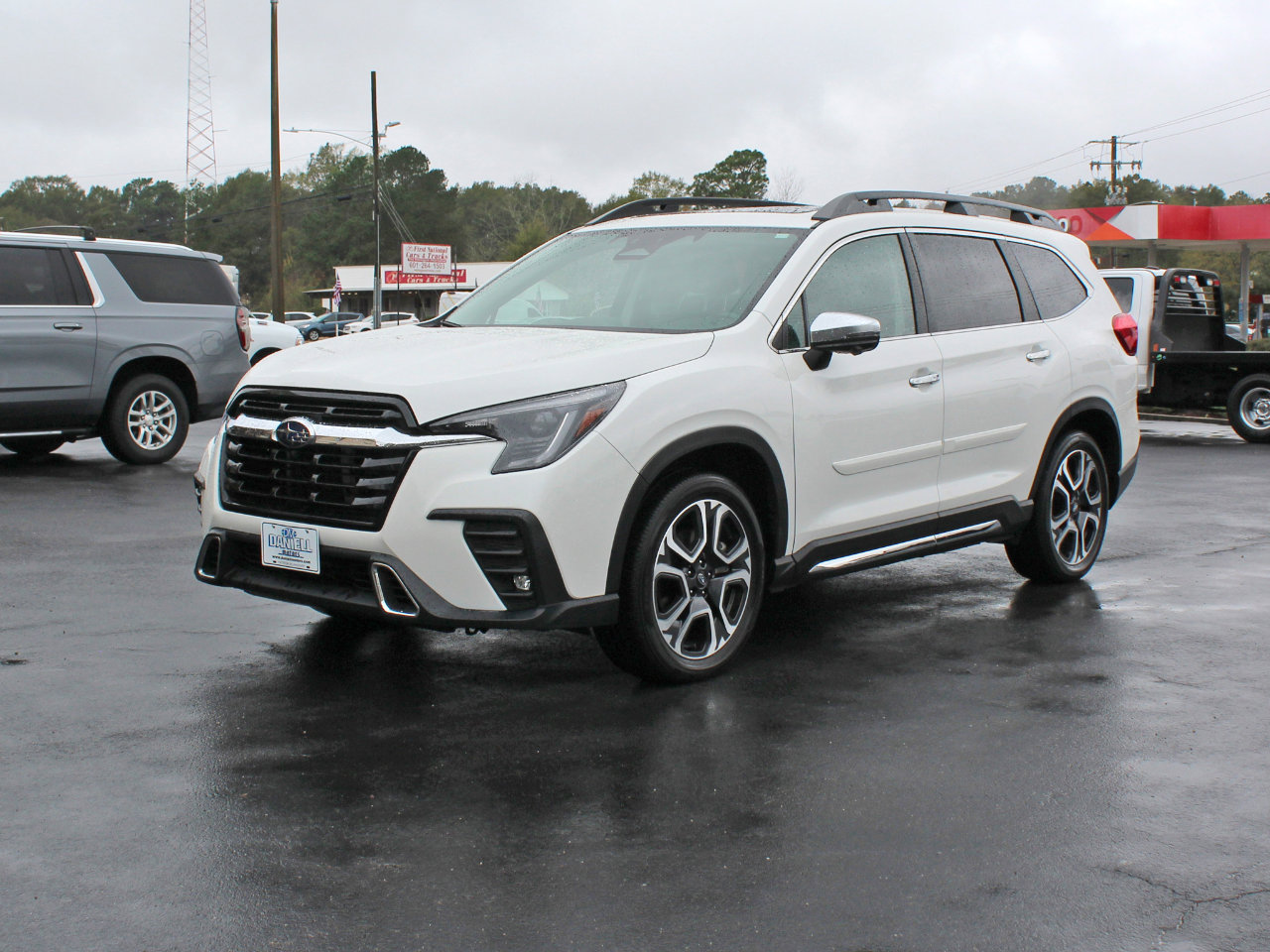 Used 2023 Subaru Ascent Touring image 8