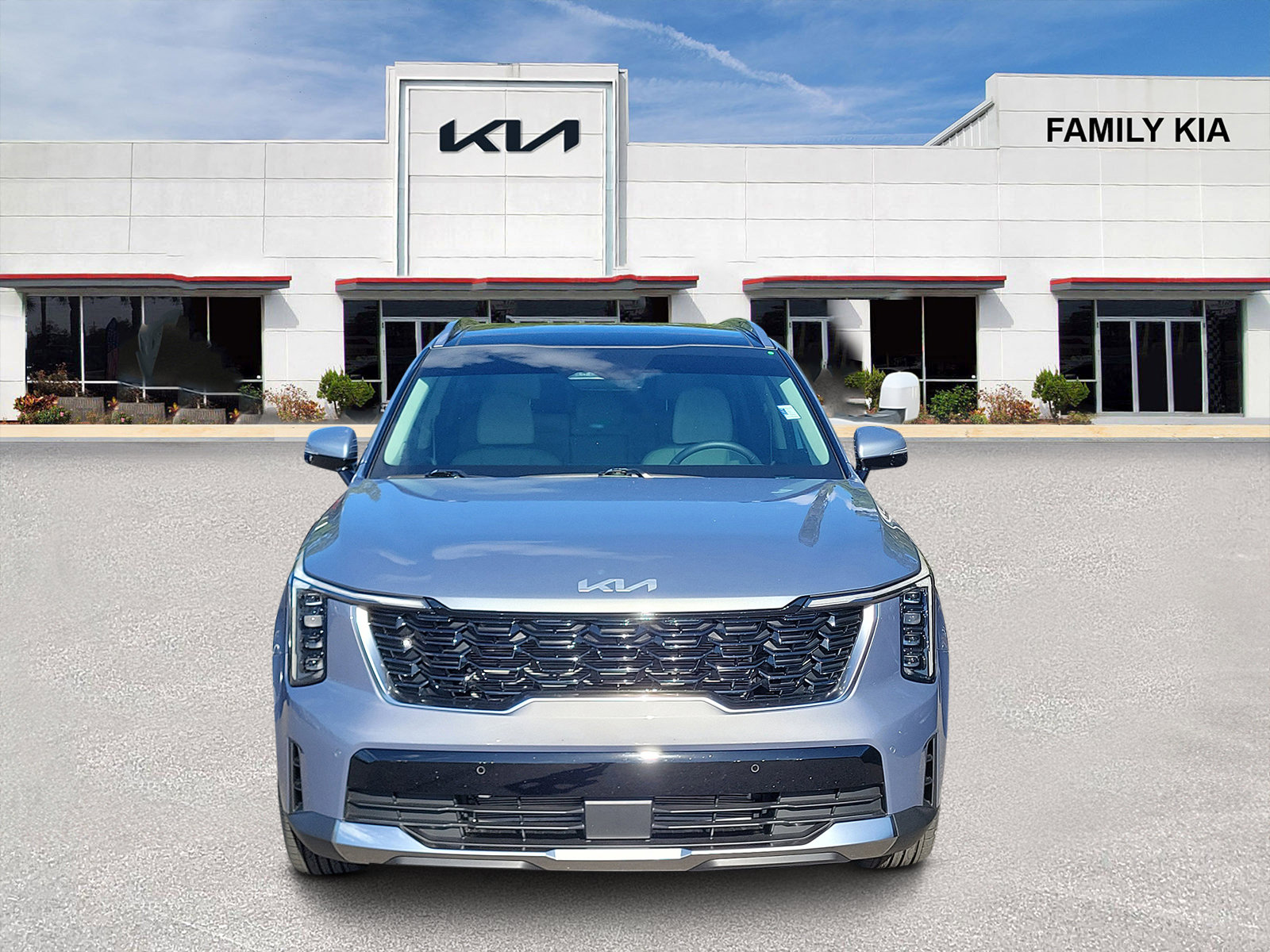 Certified 2025 Kia Sorento S w/ Panoramic Sunroof Package FWD image 2
