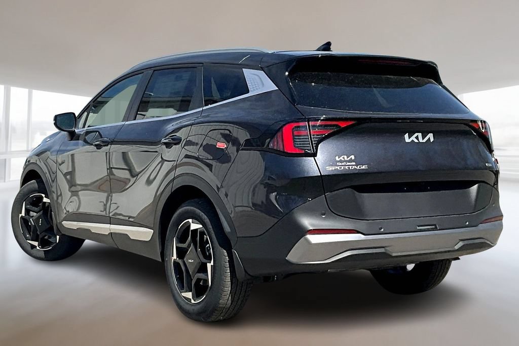 New 2026 Kia Sportage EX AWD/4WD image 3