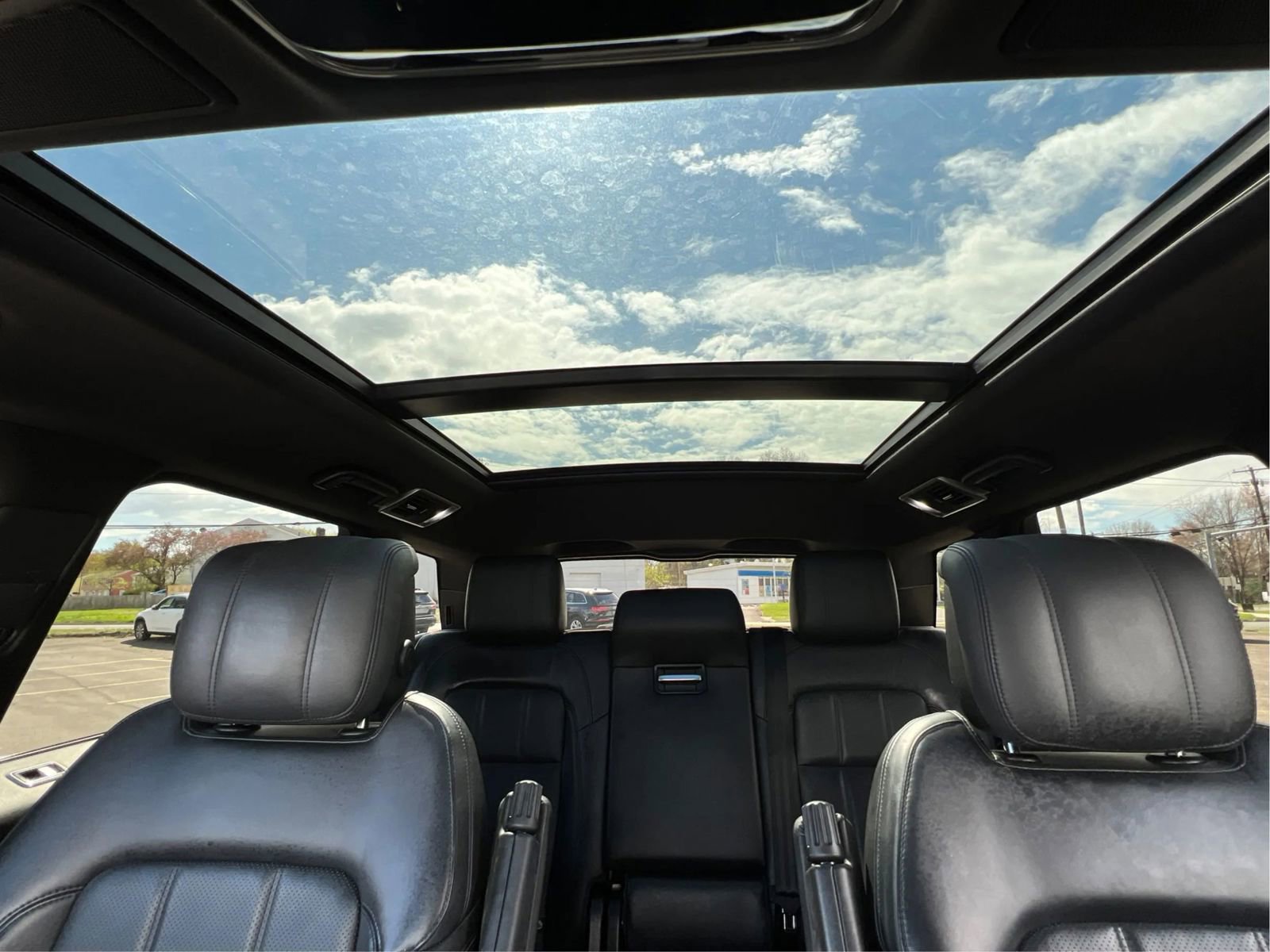 Used 2022 Land Rover Range Rover Sport HSE Silver Edition image 25