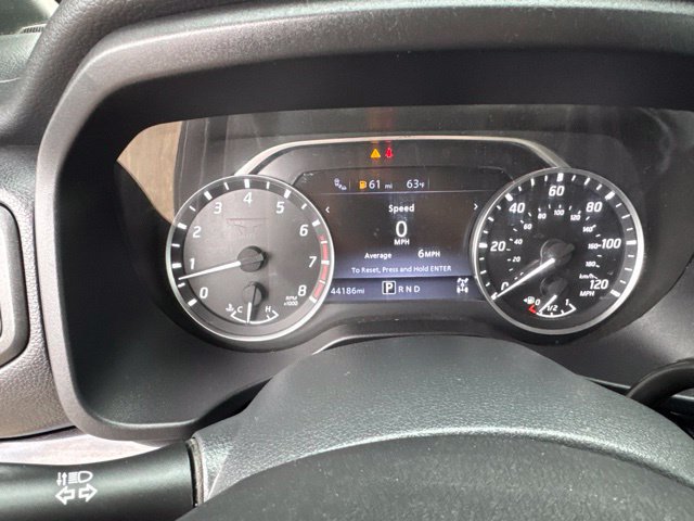Used 2023 Nissan Titan SV w/ SV Convenience Package AWD/4WD image 10