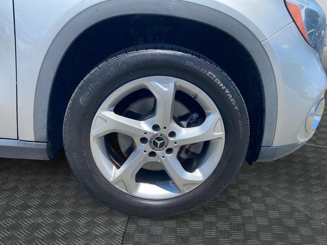 Used 2018 Mercedes-Benz GLA 250 4MATIC w/ Premium Package image 37