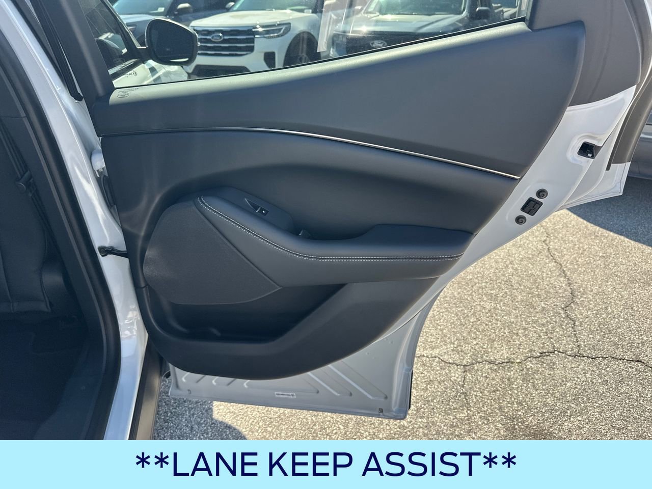 Certified 2022 Ford Mustang Mach-E Select w/ Comfort/Technology Package RWD image 19