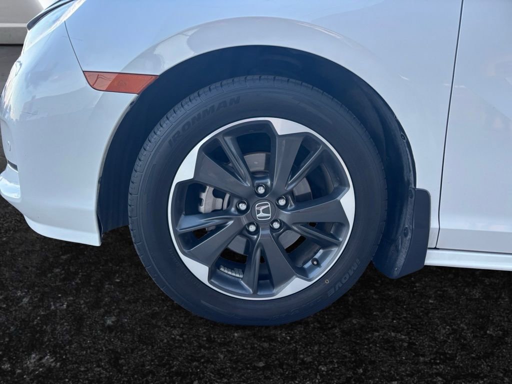 Used 2024 Honda Odyssey Elite image 25