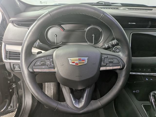 Used 2020 Cadillac XT4 Premium Luxury w/ Cold Weather Package image 20