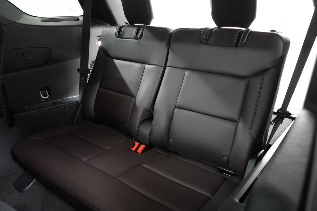 New 2026 Ford Explorer Platinum w/ LUX Leather Package AWD/4WD image 19