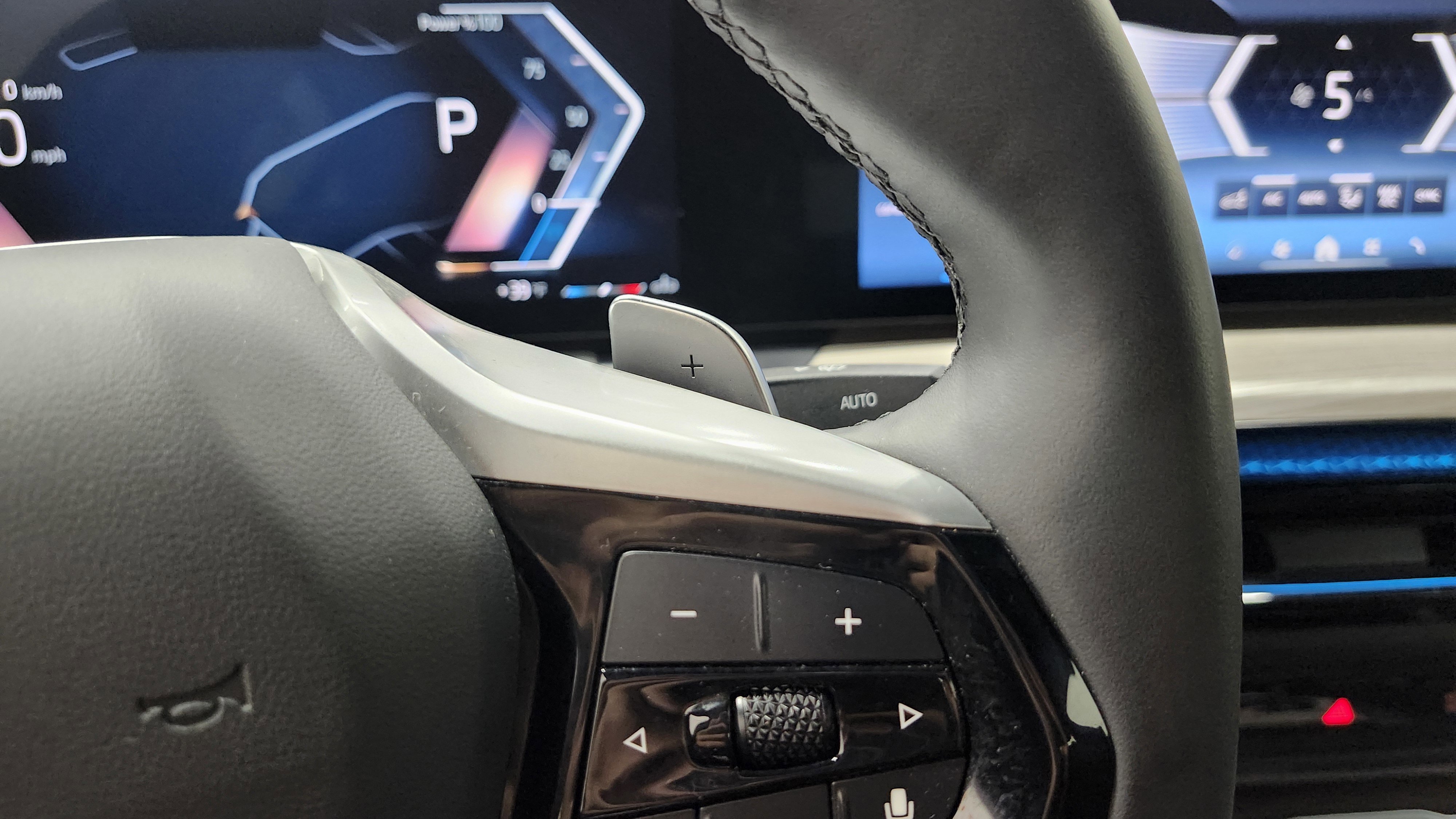 Used 2025 BMW 330i xDrive 330i xDrive w/ Convenience Package image 39